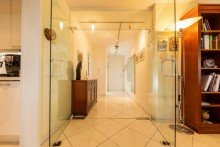Gro�z�gige Diele Zwischen Neroberg und City: Ihr neues Zuhause in Bestlage