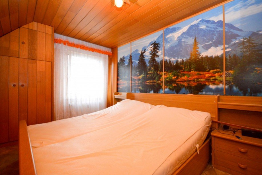 Schlafzimmer OG Mehrfamilienhaus R�sselsheim