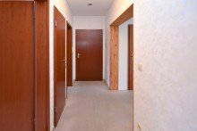 Diele Ideal f�r Paare und kleine Familien: Gut gelegene Wohnung in Bischofsheim!