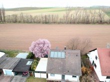 Feldrandlage Modernisiertes Traumhaus in Feldrandlage