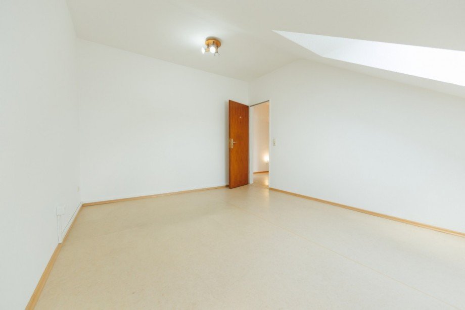 Arbeitszimmer Dachgeschosswohnung Taunusstein