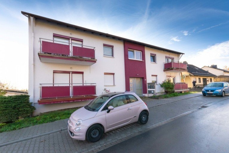 Au�enansicht Heidenrod / Nauroth Mehrfamilienhaus Kapitalanleger aufgepasst: Modernisiertes Mehrfamilienhaus in Heidenrod
