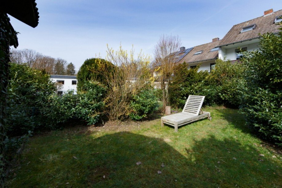 Sonniger S�dgarten Reihenmittelhaus Wiesbaden
