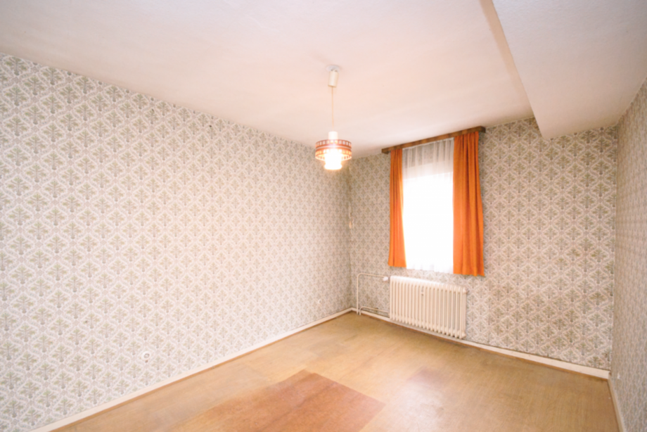Wohnraum 2 1.OG Haupthaus Mehrfamilienhaus Hohenstein
