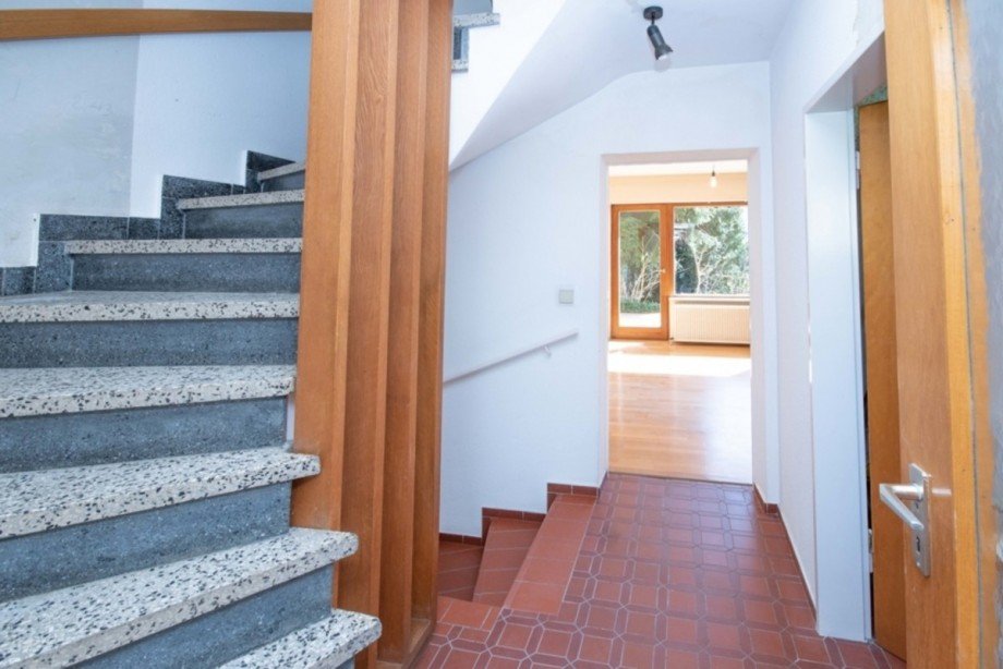 Diele Reihenmittelhaus Fl�rsheim am Main