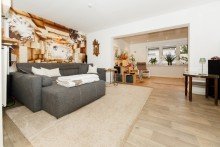 Lichtdurchflutetes Wohnzimmer Zeppelinheim: Traumgrundst�ck, Traumhaus!