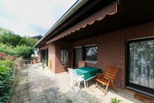 ...blickgesch�tzte Ecke mit Markise Willkommen in Ihrem neuen Bungalow - Ein Zuhause voller Potenzial