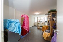 Schlafzimmer - EG Wohnung Einziehen und wohlf�hlen - hochwertig saniertes Zweifamilienhaus in Georgenborn