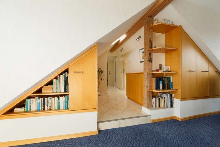 B�ro DG Mehrfamilienhaus Taunusstein / Bleidenstadt