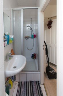 Dusche Gut vermietete, sanierte Jugendstilwohnung im Rheingauviertel zu verkaufen!