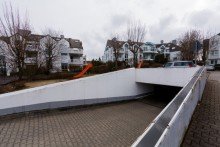 Gro�z�gige Tiefgarageneinfahrt Traumhafte Maisonettewohnung mit S�dbalkon und Tiefgaragenstellplatz