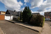 Terrasseneingang und Garage Walluf: Familientraum in Toplage!