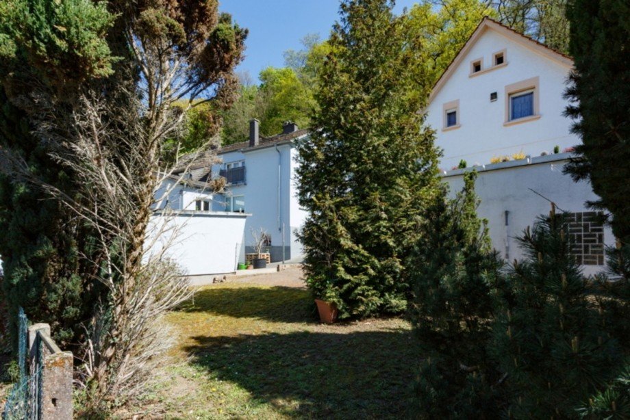 Sonniges Grundst�ck Einfamilienhaus Wiesbaden