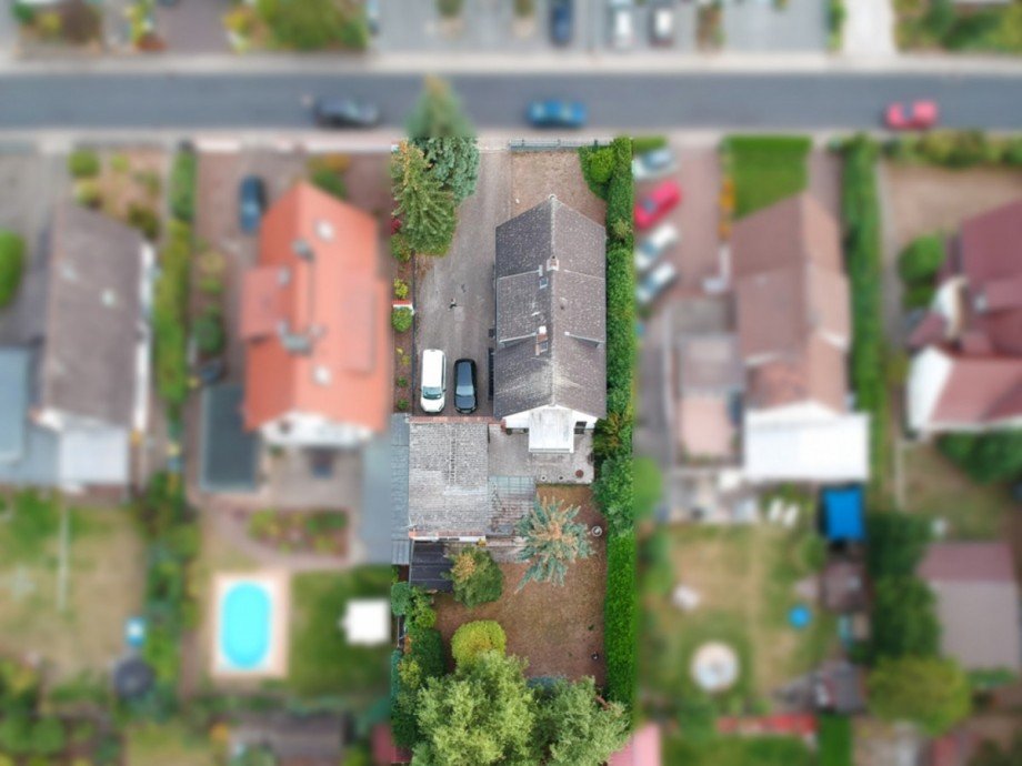768m� Grundst�ck Mehrfamilienhaus R�sselsheim