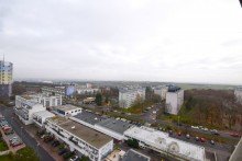 Fernblick aus dem 16.OG Eine lohnende Investition: Sanierungsbed�rftige Wohnung in sehr gepflegter Wohnanlage