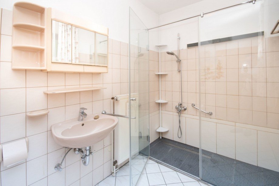 Modernes, barrierefreies Bad Einfamilienhaus H�nstetten / Strinz-Trinitatis