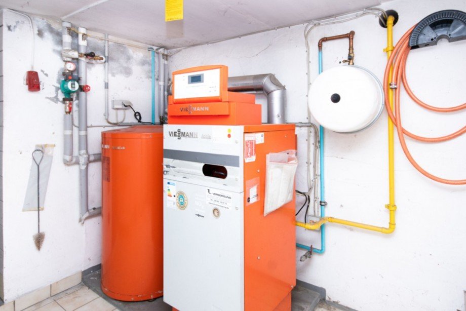 Modernisierte Gasheizung Einfamilienhaus H�nstetten / Strinz-Trinitatis