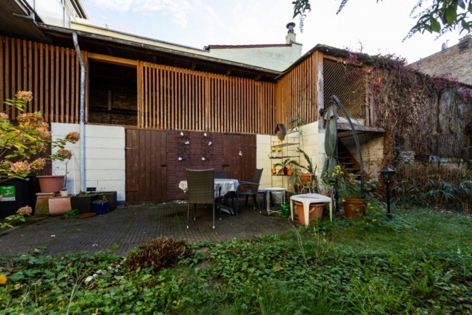 ...mit Potential f�r einen Traumgarten... Mehrfamilienhaus Wiesbaden
