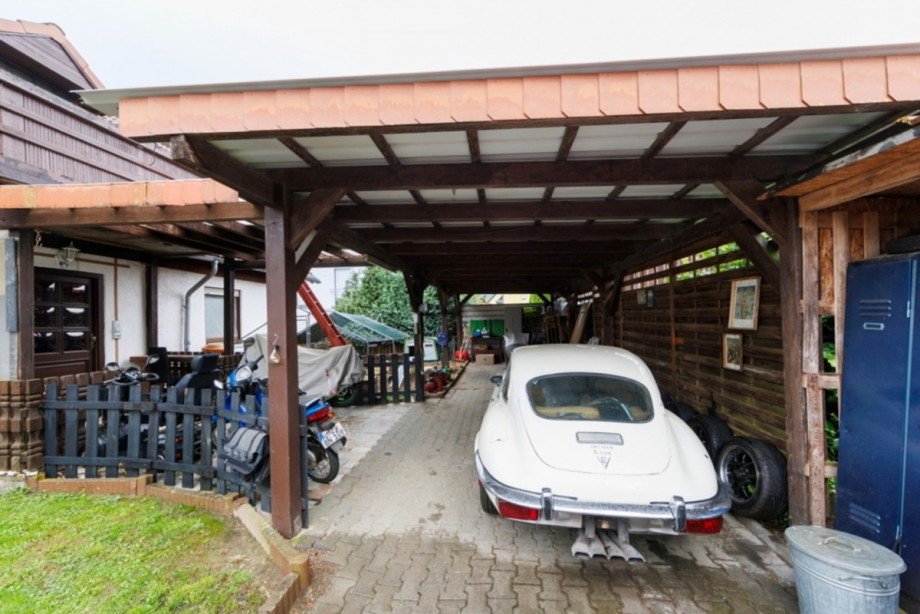 Carport Mehrfamilienhaus Heidenrod / Laufenselden