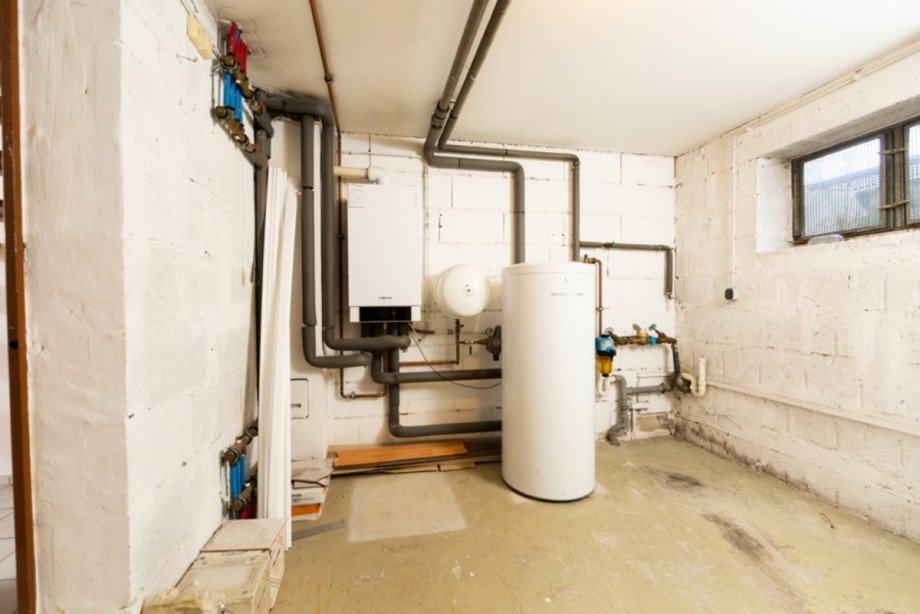Moderne, sparsame Gasheizung Doppelhaush�lfte Idstein