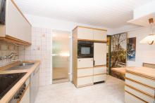 Gro�e XL K�che... Solides Haus mit gro�em Wohnbereich, XL-Balkon und Garten