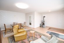 Wohnzimmer aktuell Helles Einfamilienhaus mit gro�em Grundst�ck - ideal f�r Paare und kleine Familien