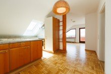 Offene K�che mit Essecke und Zugang ins Wohnzimmer Erstbezug nach Sanierung: Wohnung mit Traumblick am Sonnenhang - Keine K�uferprovision