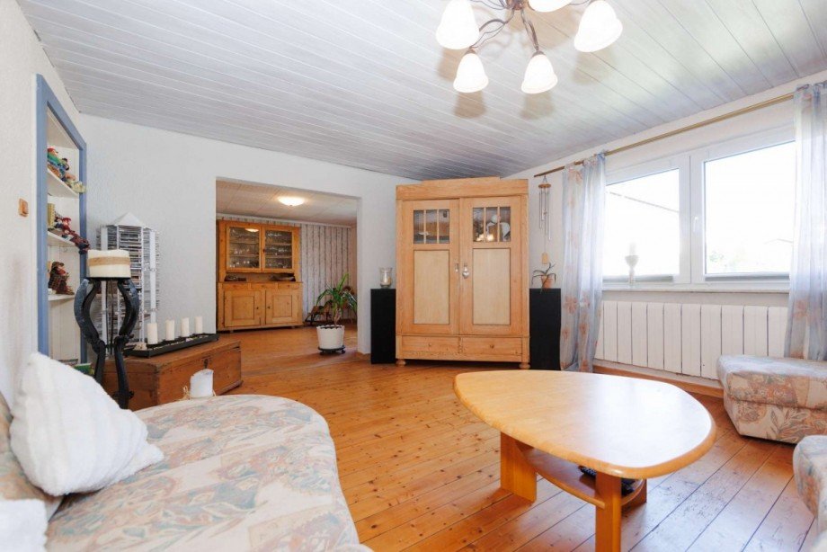 Gro�es Wohnzimmer... Doppelhaush�lfte Taunusstein