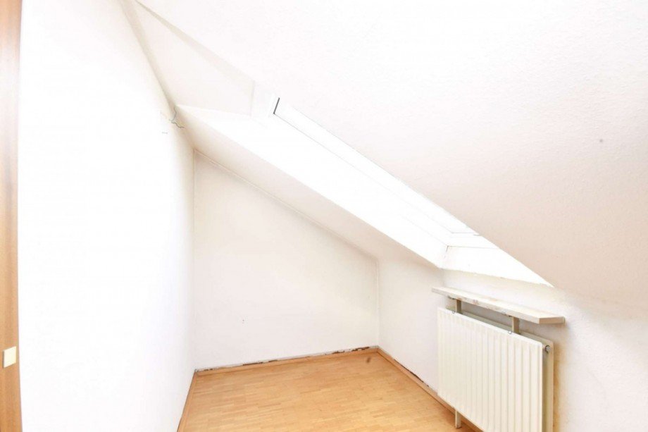 Abstellraum DG Reihenendhaus Weiterstadt