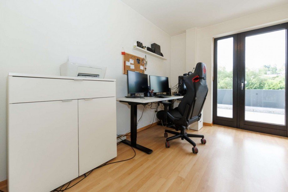 9,11m� gro�es Arbeitszimmer Etagenwohnung Taunusstein
