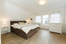 ...mit Balkonzugang Zeppelinheim: Traumgrundst�ck, Traumhaus!