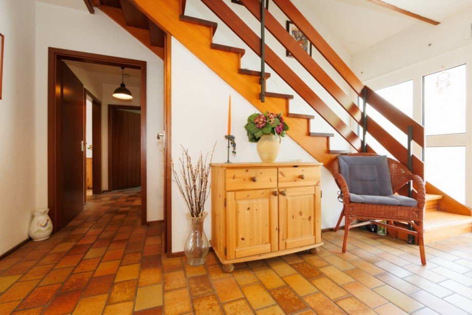 Ger�umige, helle Diele Einfamilienhaus Walluf