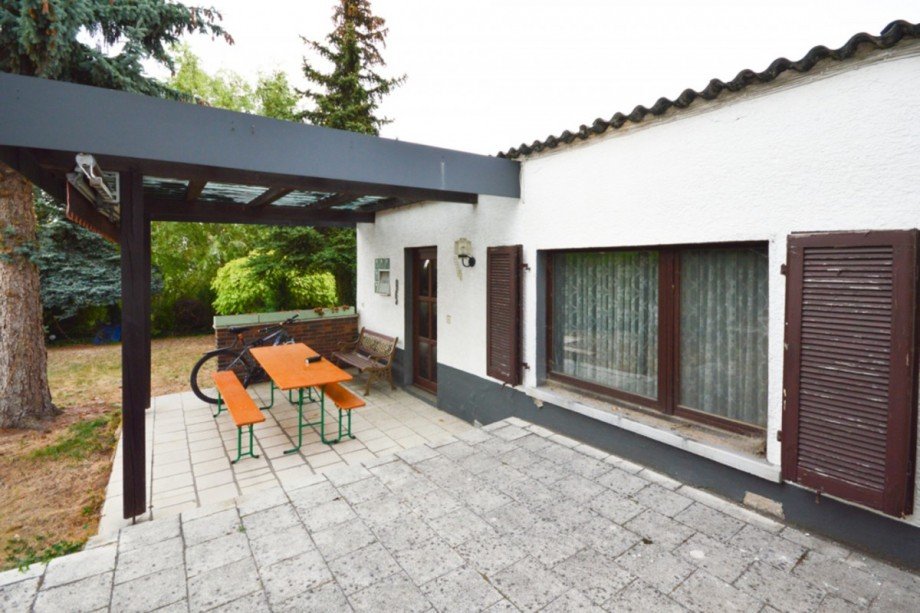 Anbau mit Veranda Mehrfamilienhaus R�sselsheim