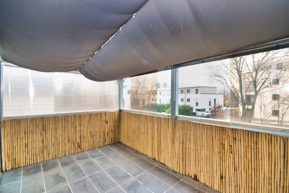 Kaltwintergarten f�r traumhafte Sommerabende Zweifamilienhaus Mainz