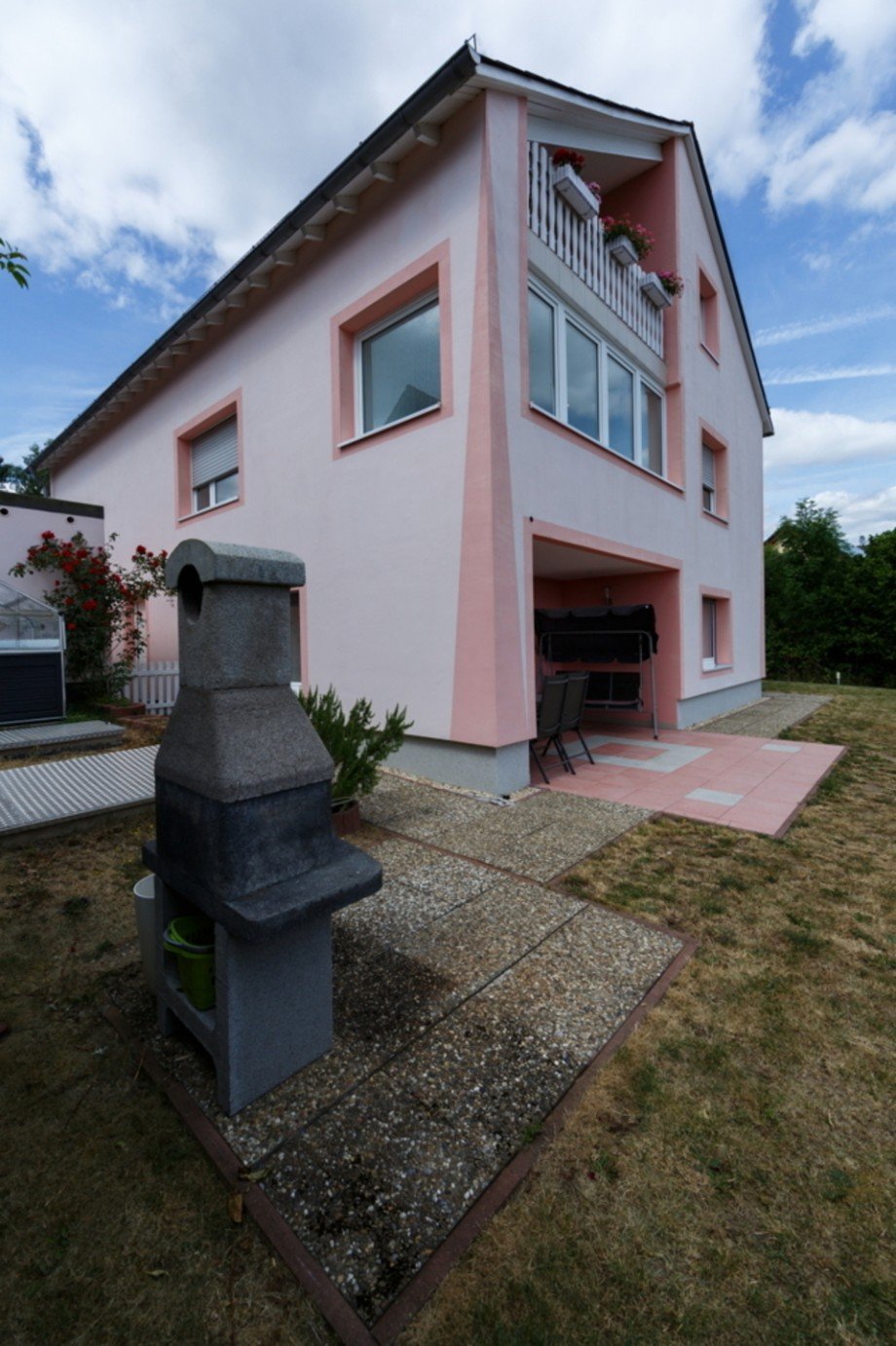 Sch�ne Terrasse Einfamilienhaus Heidenrod / Dickschied