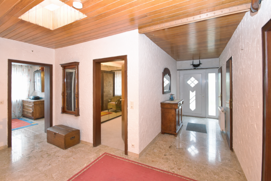 Gro�e Diele Etagenwohnung Bad Schwalbach