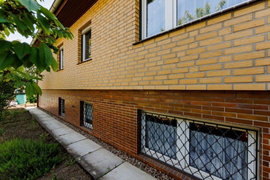 R�ckseite Einfamilienhaus Wiesbaden / Mainz-Kastel