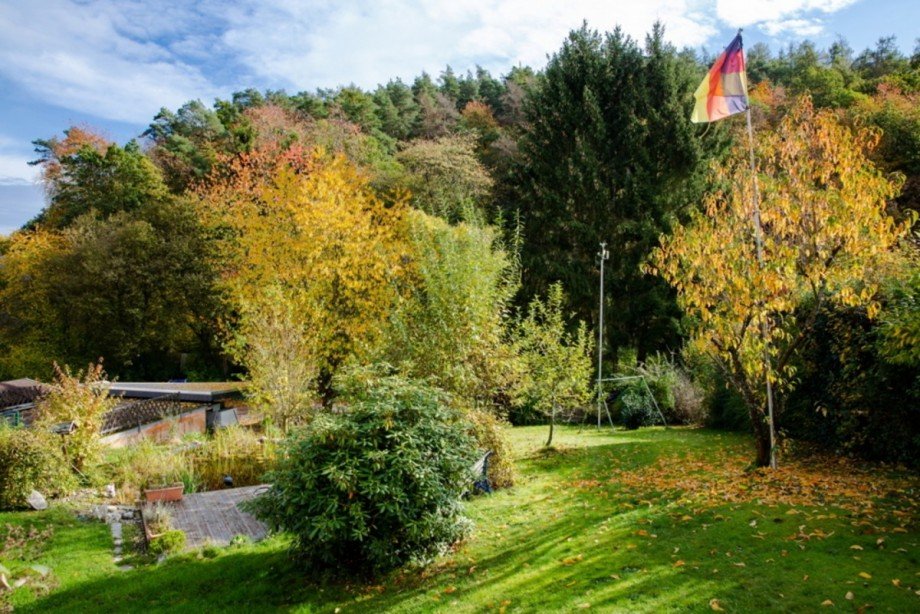 ...alles Ihnen! Einfamilienhaus Idstein