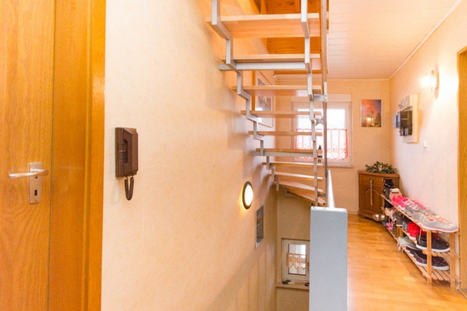 Einfamilienhaus H�nstetten Wohnung H�nstetten-Wallrabenstein