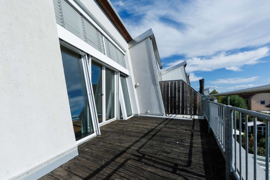 Dachterrasse mit besonderer Architektur Reihenhaus Bischofsheim