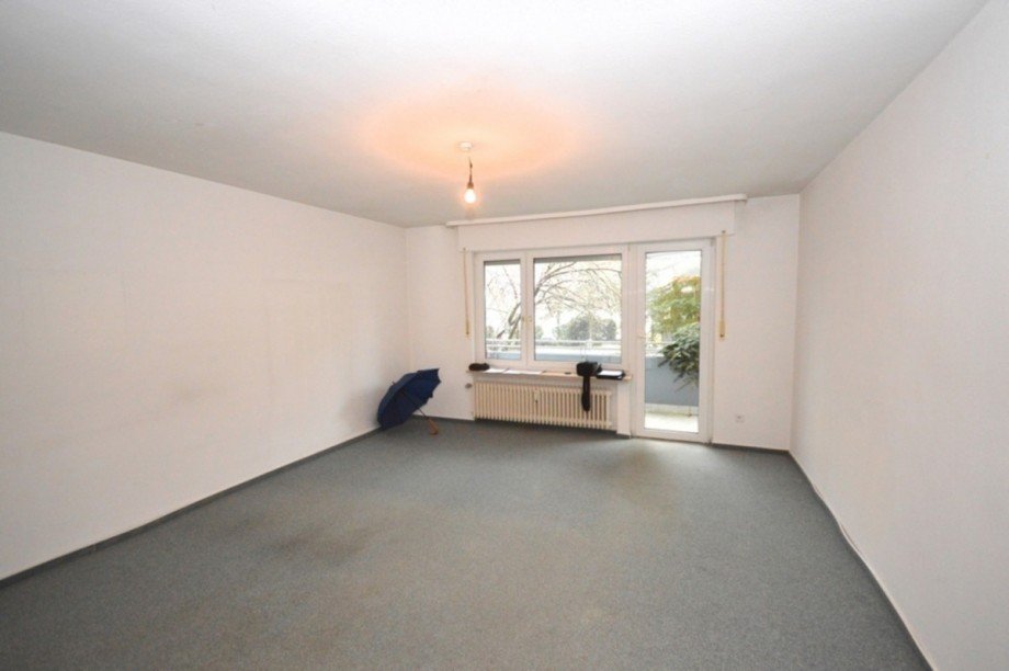 Wohnzimmer Etagenwohnung Wiesbaden