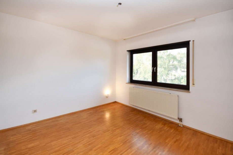 Elternschlafzimmer OG Reihenendhaus Weiterstadt