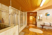 Wellnessbereich Naturnahe Villa oder gro�es Mehrgenerationenhaus? Sie haben es in der Hand!