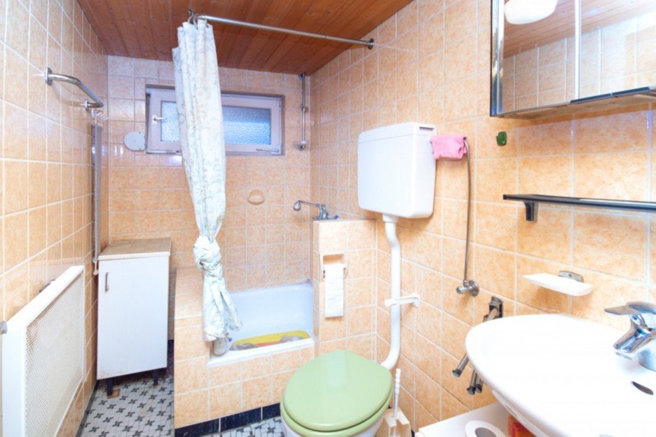 Badezimmer Untergeschoss Einfamilienhaus Idstein