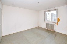 Schlafzimmer Eine lohnende Investition: Sanierungsbed�rftige Wohnung in sehr gepflegter Wohnanlage