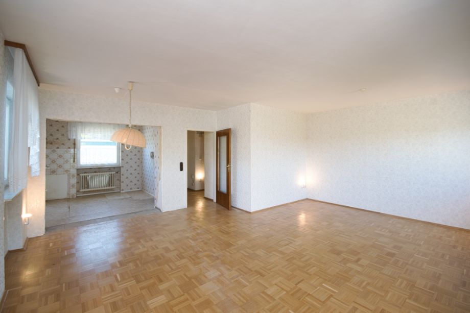 ...mit offener K�che Doppelhaush�lfte Taunusstein