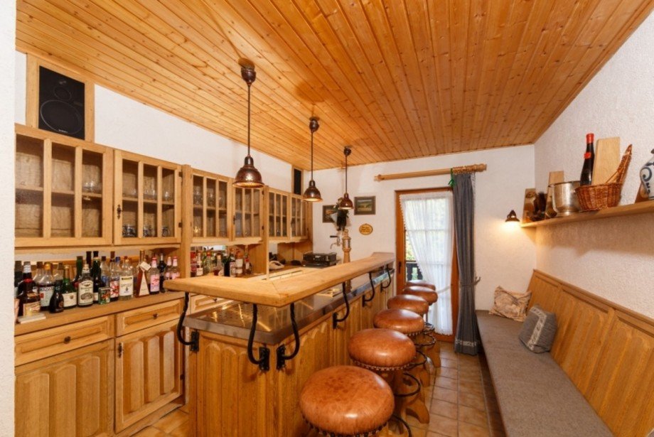 Voll ausgestattete Bar Villa Bad Schwalbach