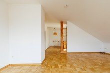 Gro�es Wohnzimmer... Erstbezug nach Sanierung: Wohnung mit Traumblick am Sonnenhang - Keine K�uferprovision