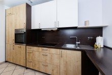 ...mit moderner, ma�gefertigter Einbauk�che Helle, gut geschnittene Wohnung in ruhiger Lage von Taunusstein Bleidenstadt