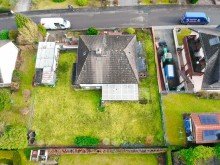 Gro�es Westgrundst�ck Familientraum mit Ausbaupotential im Gr�nen!